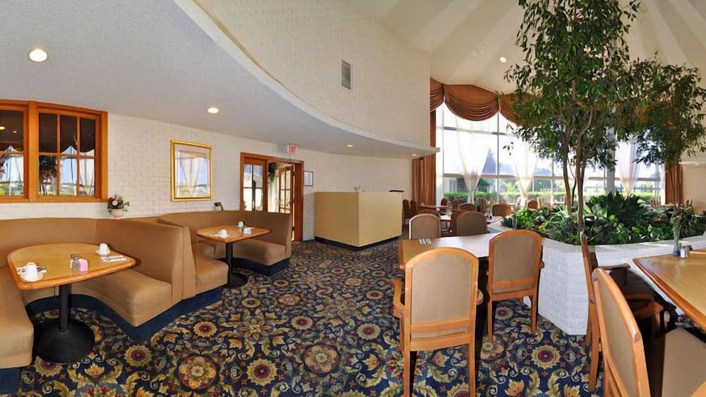 Days Inn By Wyndham Stockton Exteriér fotografie